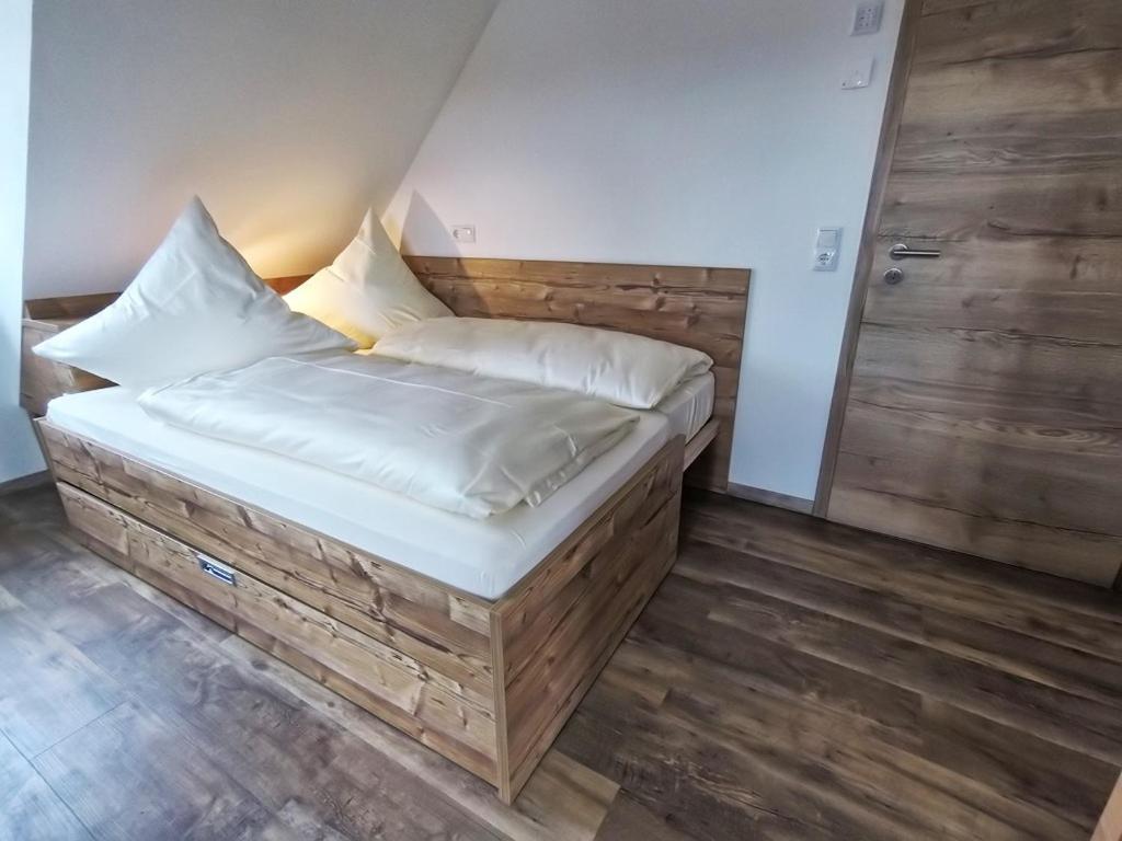 Ferienwohnungen Fewo Landglueck Herrieden Extérieur photo
